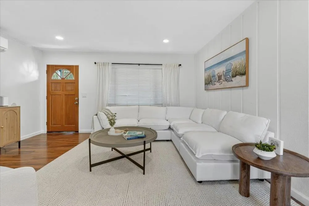 603 Harriet Avenue Aptos, CA 95003