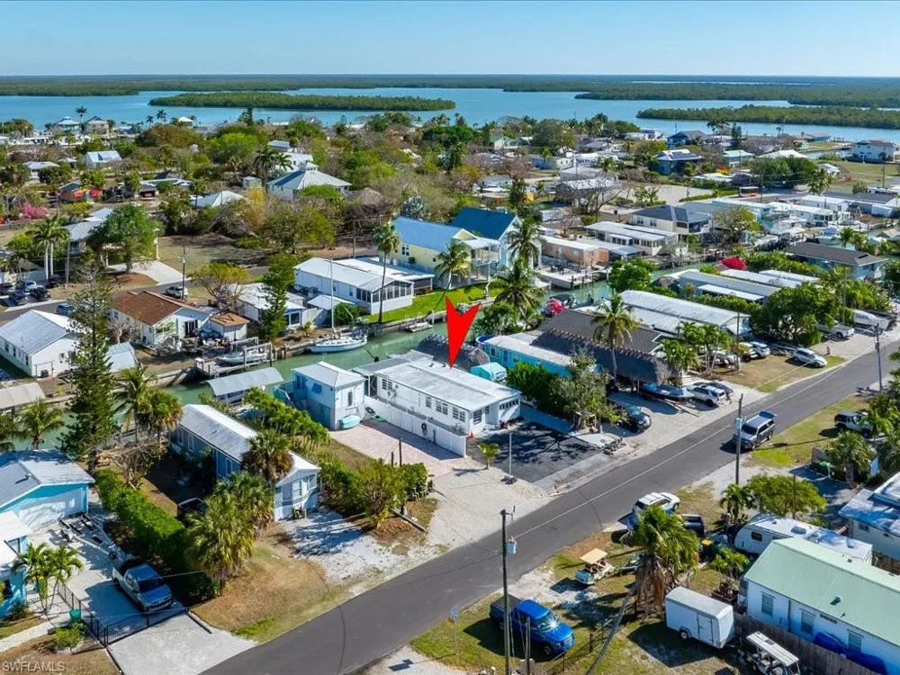 657 Palm Avenue E Goodland, FL 34140