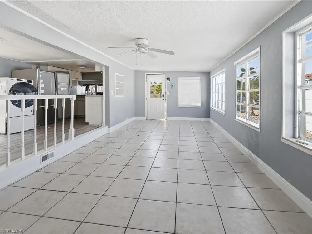 657 Palm Avenue E Goodland, FL 34140
