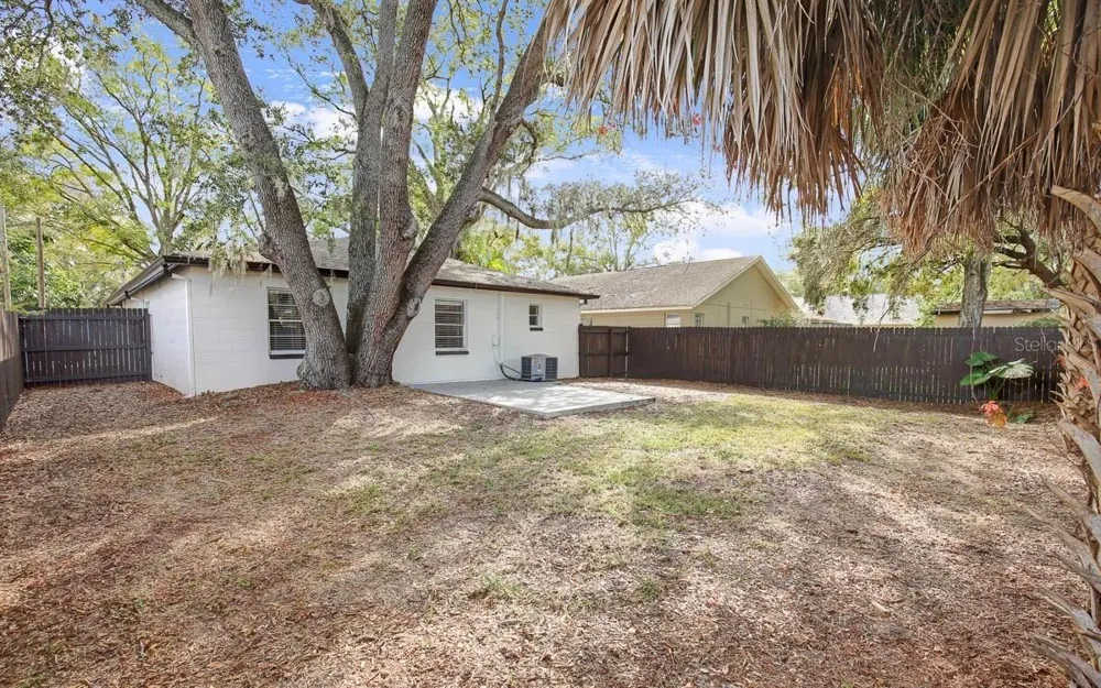 6319 S CHURCH AVENUE Tampa, FL 33616