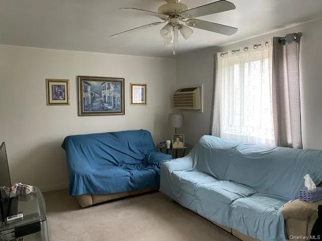 254-25 75th Avenue #2nd fl Glen Oaks, NY 11004