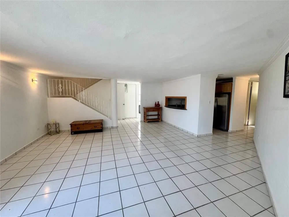 125 HARBOUR DRIVE #8 Humacao, PR 00791