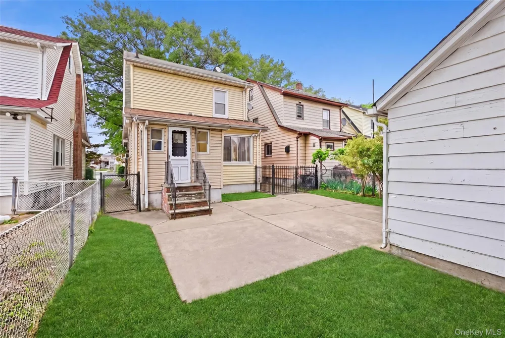 9122 Springfield Boulevard Queens Village, NY 11428