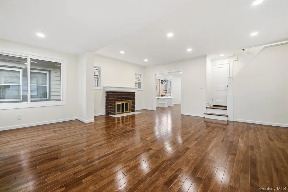 9122 Springfield Boulevard Queens Village, NY 11428