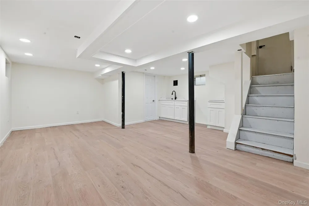 9122 Springfield Boulevard Queens Village, NY 11428