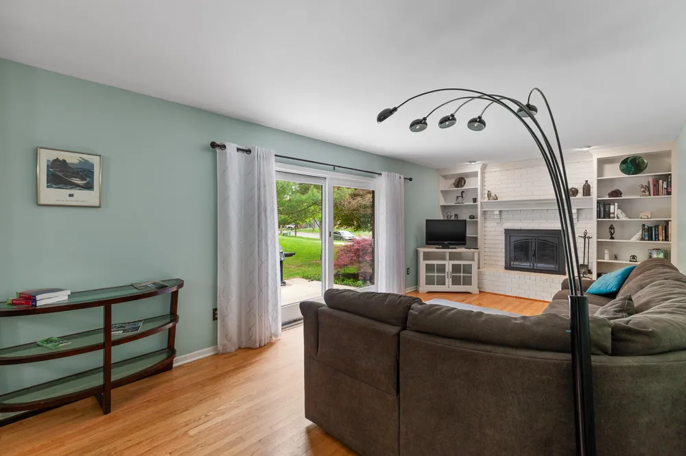 1302 Freer Road Chelsea, MI 48118