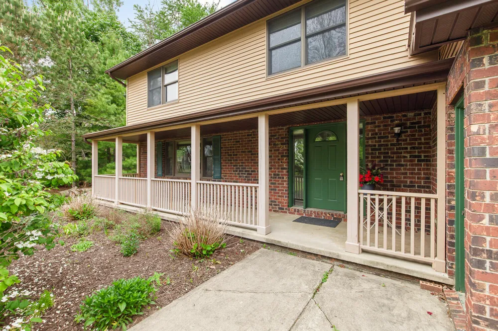 1302 Freer Road Chelsea, MI 48118