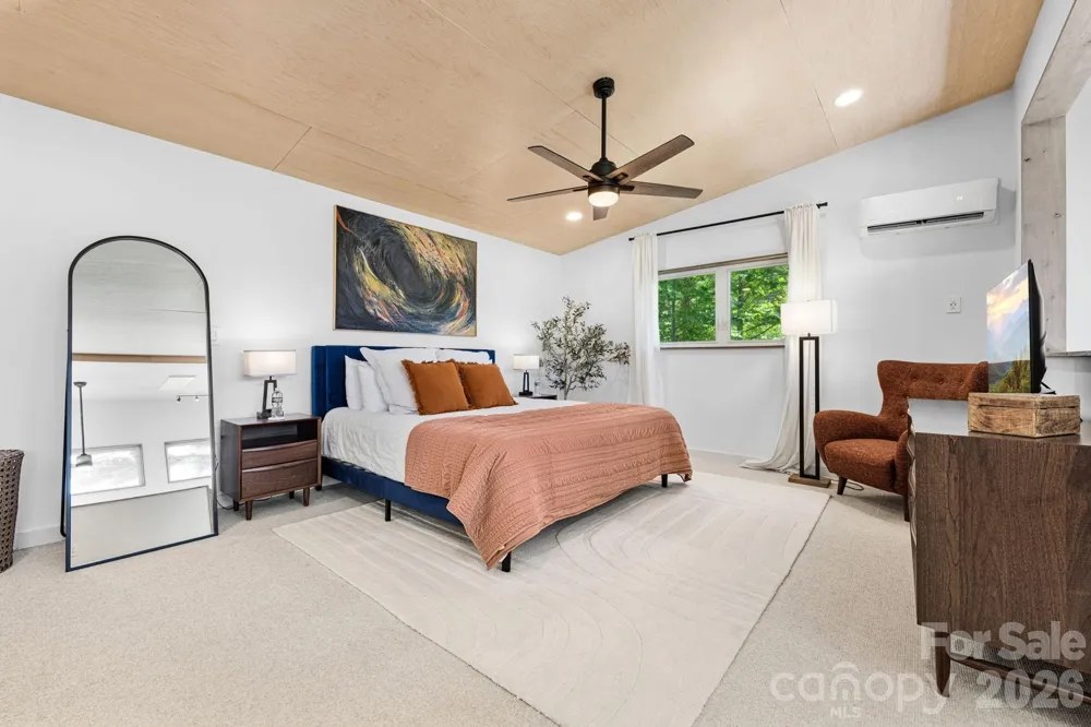 1385 Niley Cook Road Blowing Rock, NC 28605