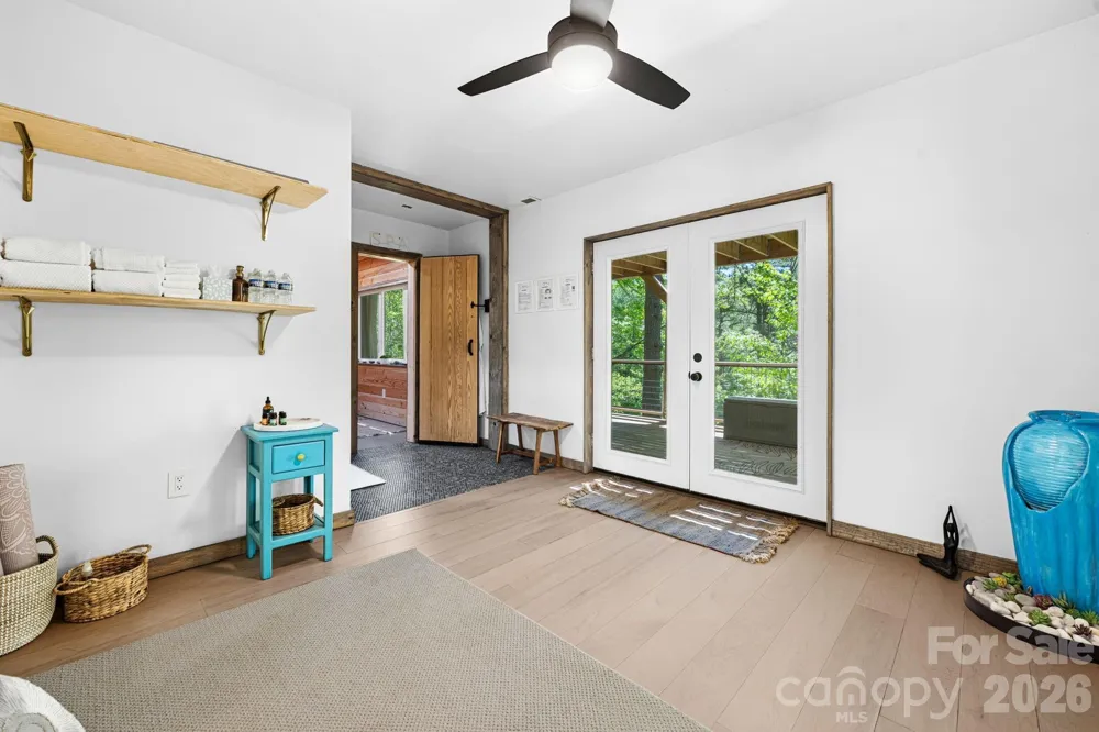 1385 Niley Cook Road Blowing Rock, NC 28605