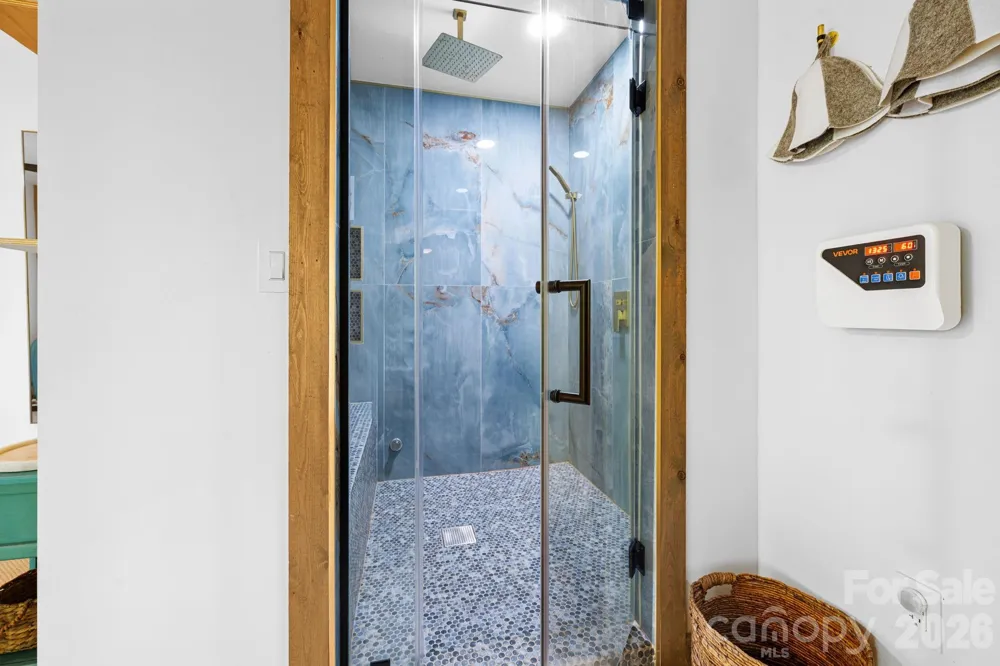 1385 Niley Cook Road Blowing Rock, NC 28605