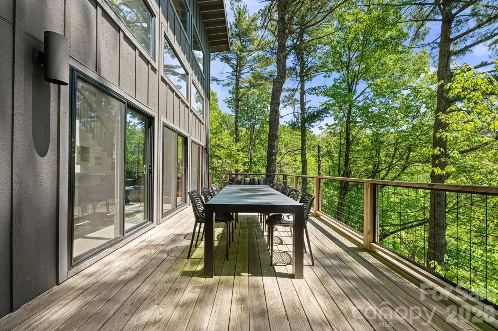 1385 Niley Cook Road Blowing Rock, NC 28605