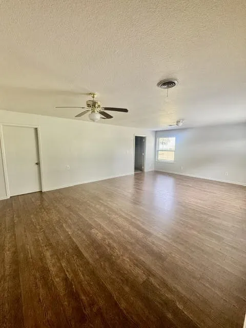 938 County Rd 3341 Paradise, TX 76073