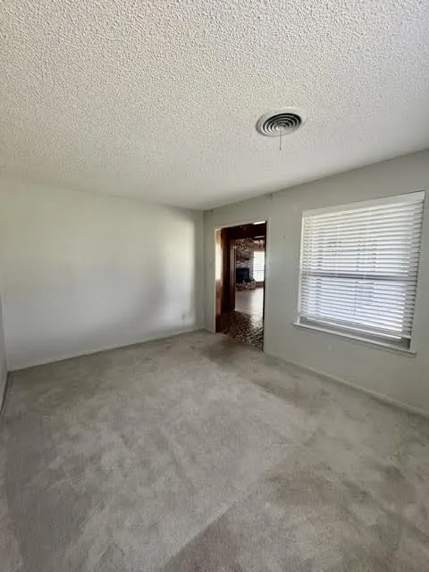 938 County Rd 3341 Paradise, TX 76073