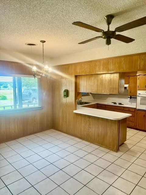 938 County Rd 3341 Paradise, TX 76073
