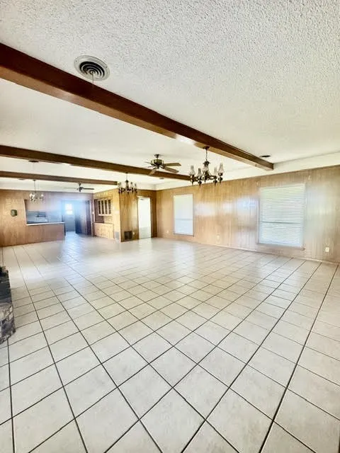 938 County Rd 3341 Paradise, TX 76073