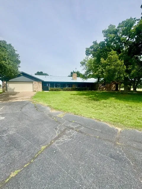 938 County Rd 3341
