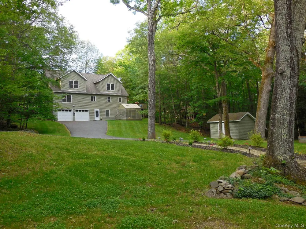 609 Red Hill Road Wurtsboro, NY 12790