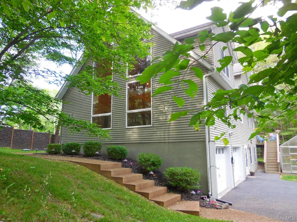 609 Red Hill Road Wurtsboro, NY 12790