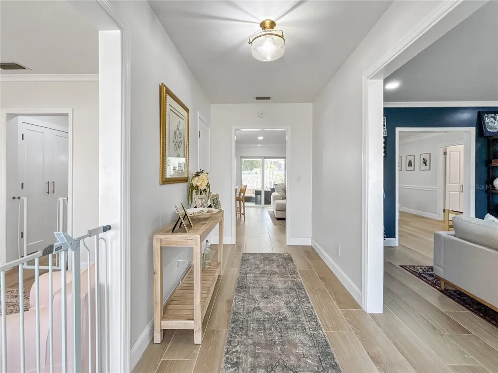 5853 LEELAND STREET S St Petersburg, FL 33715