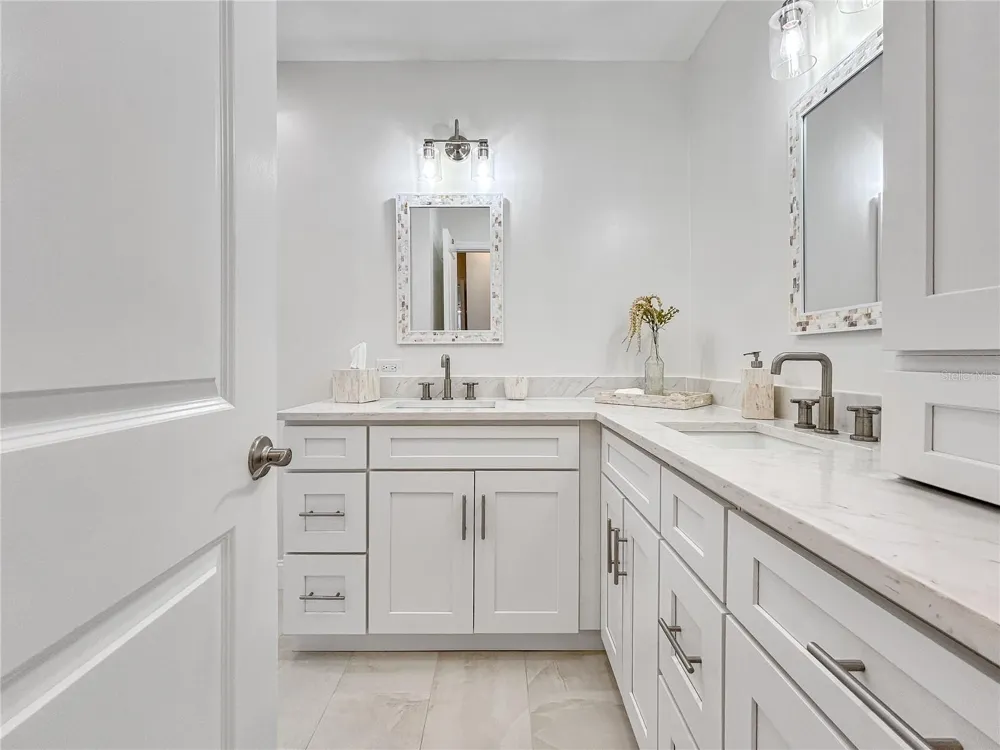 5853 LEELAND STREET S St Petersburg, FL 33715