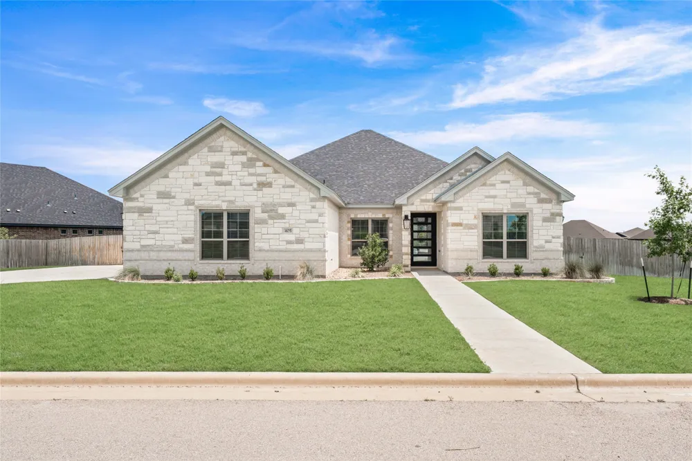 405 Willow Drive Troy, TX 76579