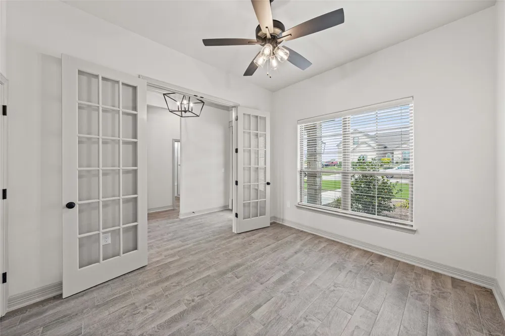 405 Willow Drive Troy, TX 76579