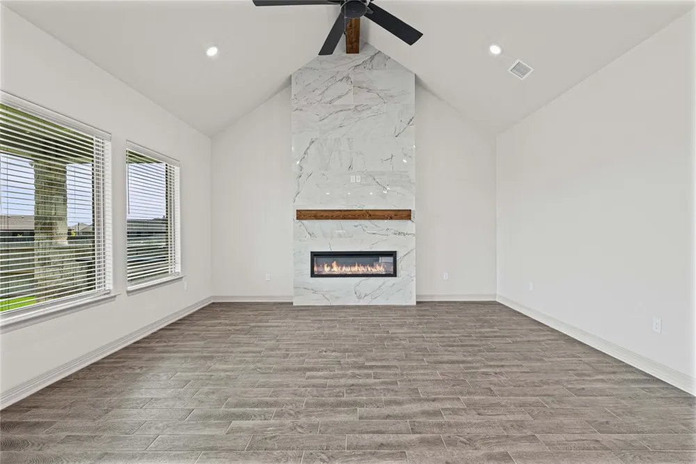 405 Willow Drive Troy, TX 76579