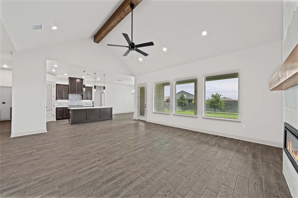 405 Willow Drive Troy, TX 76579