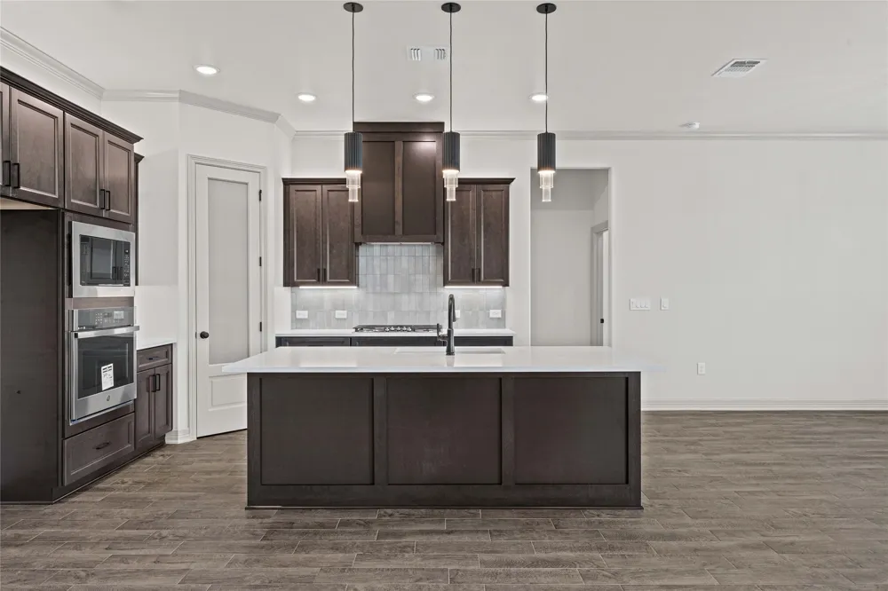 405 Willow Drive Troy, TX 76579