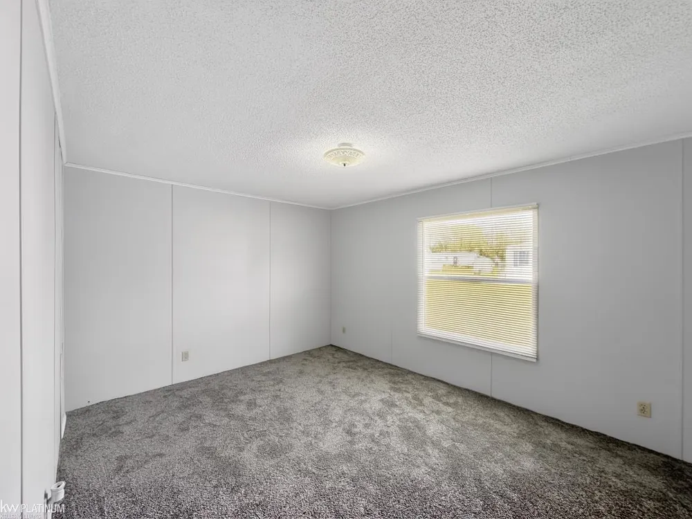 12370 Saint James Court Romeo Village, MI 48065