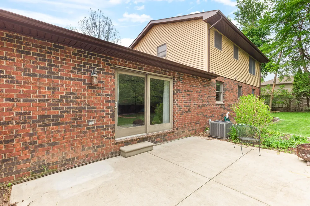 1302 Freer Road Chelsea City, MI 48118