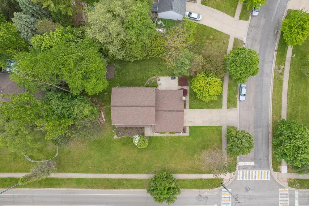 1302 Freer Road Chelsea City, MI 48118