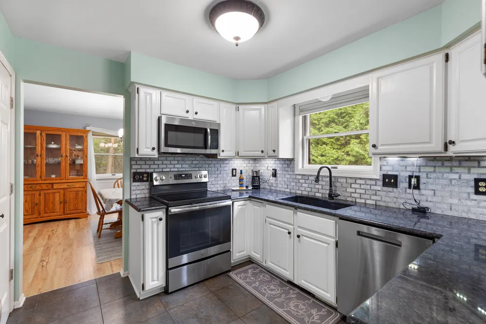 1302 Freer Road Chelsea City, MI 48118