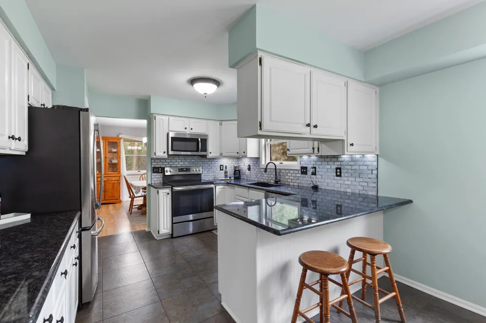 1302 Freer Road Chelsea City, MI 48118