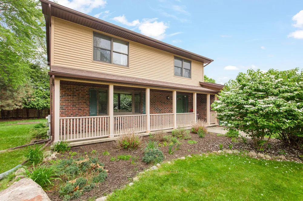 1302 Freer Road Chelsea City, MI 48118