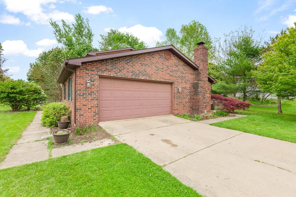 1302 Freer Road Chelsea City, MI 48118