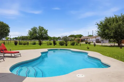 339 County Road 368