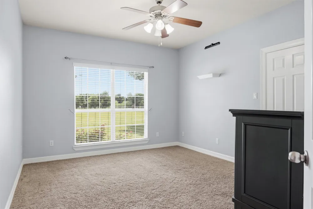 339 County Road 368 Taylor, TX 76574