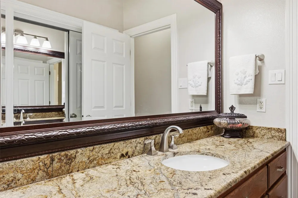 339 County Road 368 Taylor, TX 76574