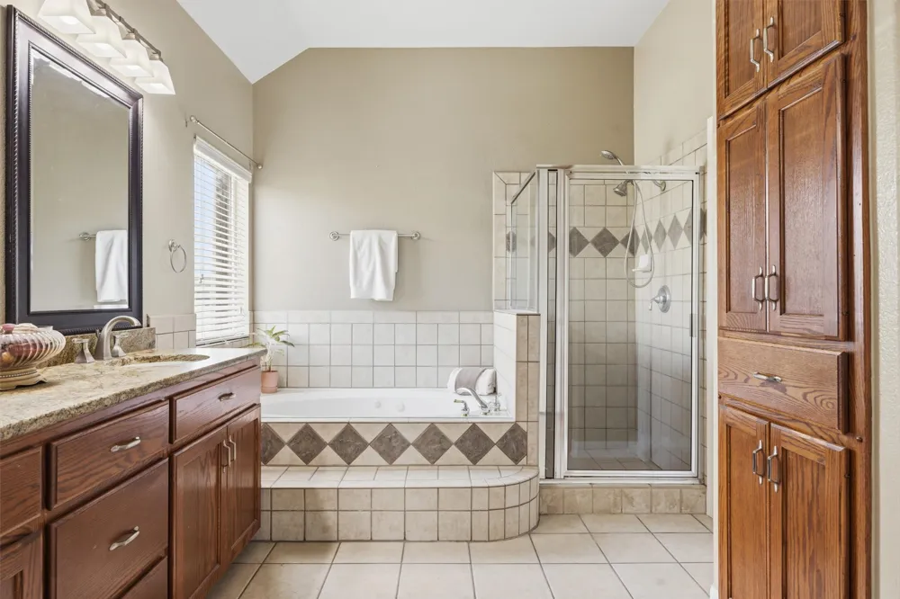 339 County Road 368 Taylor, TX 76574