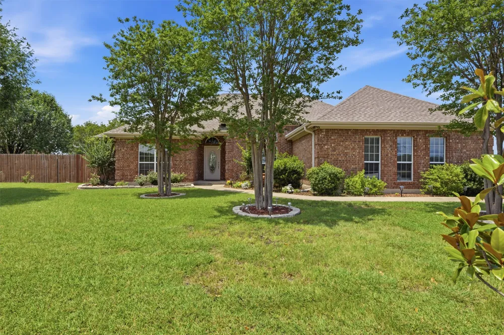 339 County Road 368 Taylor, TX 76574