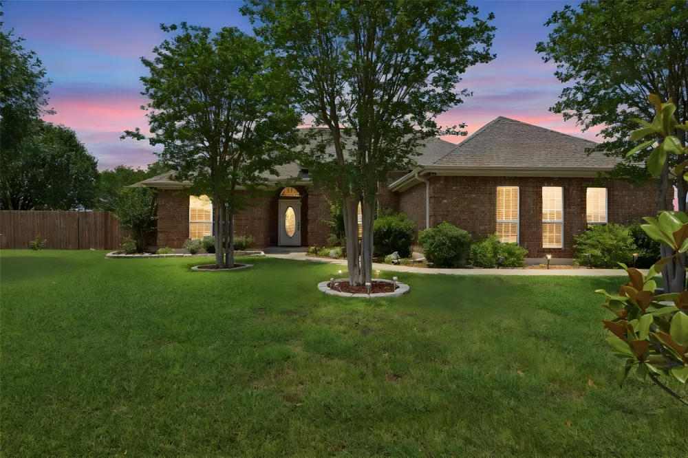 339 County Road 368 Taylor, TX 76574