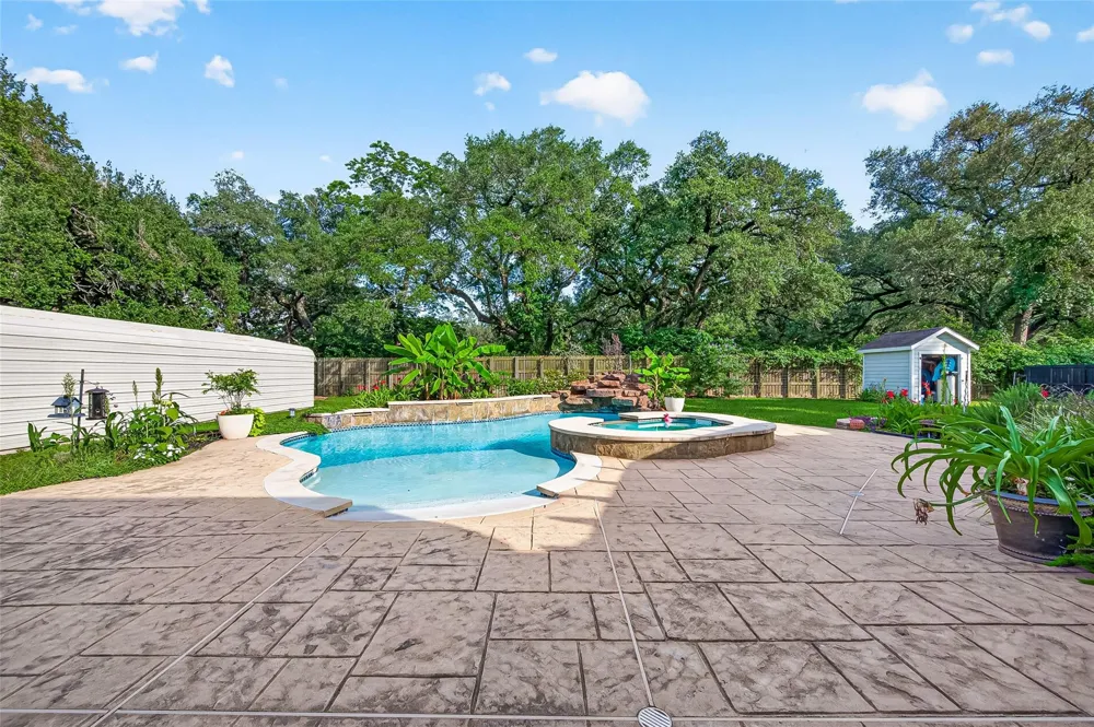 461 County Road 174 Wharton, TX 77488