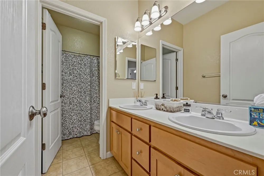 4096 Toulon Court Merced, CA 95348