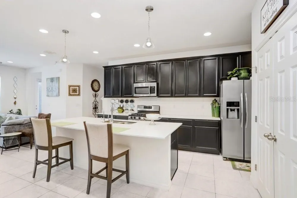 6321 CAMINO DRIVE Apollo Beach, FL 33572