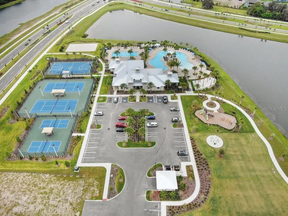 6321 CAMINO DRIVE Apollo Beach, FL 33572