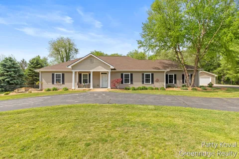 4454 Foxmoor Court