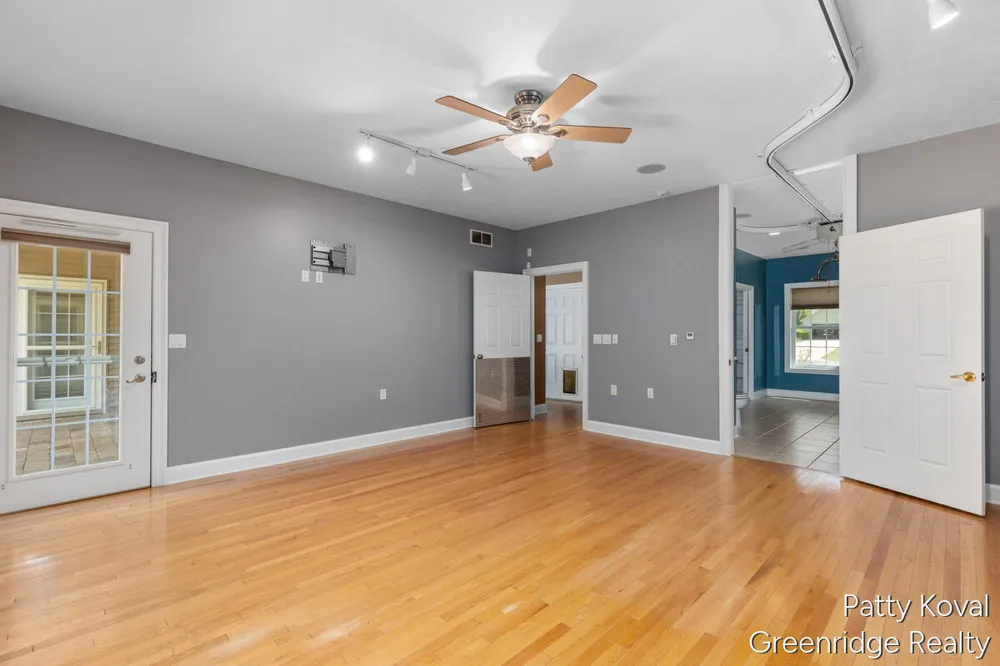 4454 Foxmoor Court Middleville, MI 49333
