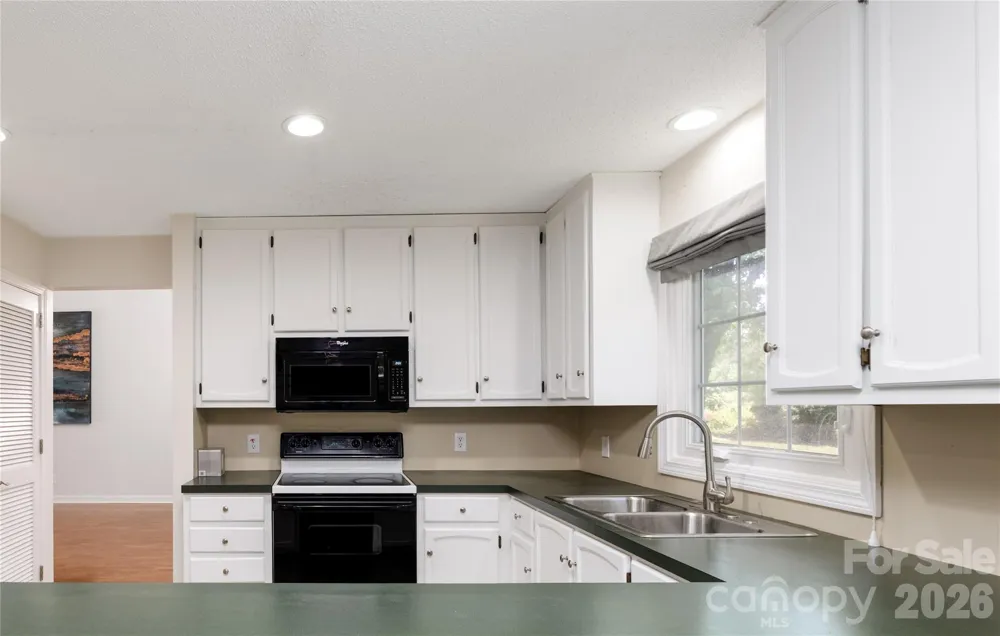 568 Wood Hollow Road Taylorsville, NC 28681