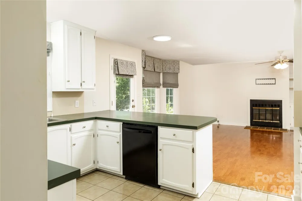 568 Wood Hollow Road Taylorsville, NC 28681
